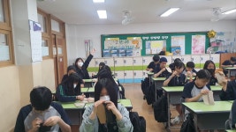소행성갤러리 < 학생생활 | 소사중학교 소사중학교