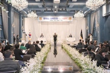 사진으로 보는 의정 > 의정활동 > 공주시 의회  사진으로 보는 의정 > 의정활동 >