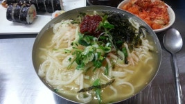 우리동네 2500원짜리 칼국수 - 고급유머 우리동네 2500원짜리 칼국수