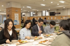 블라인드 | 고려대학교 뉴스