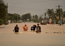 ‘We’ve had enough’: Bicol youth urge gov’t to declare climate emergency - Greenpeace Philippines