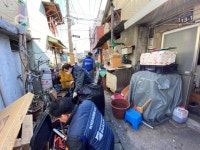 한국허치슨터미널, 저소득 가정 집 수리 봉사활동 했어요