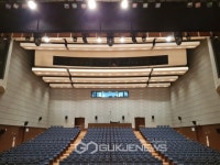 금나래아트홀에서 마음껏 예술하세요!