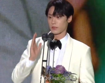 [2021 백상 예술대상] TV부문 남자 신인연기상 18어게인 이도현 수상