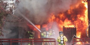 [속보]금천구 화재 발생, 인접 도로 차량 통제...우회 당부
