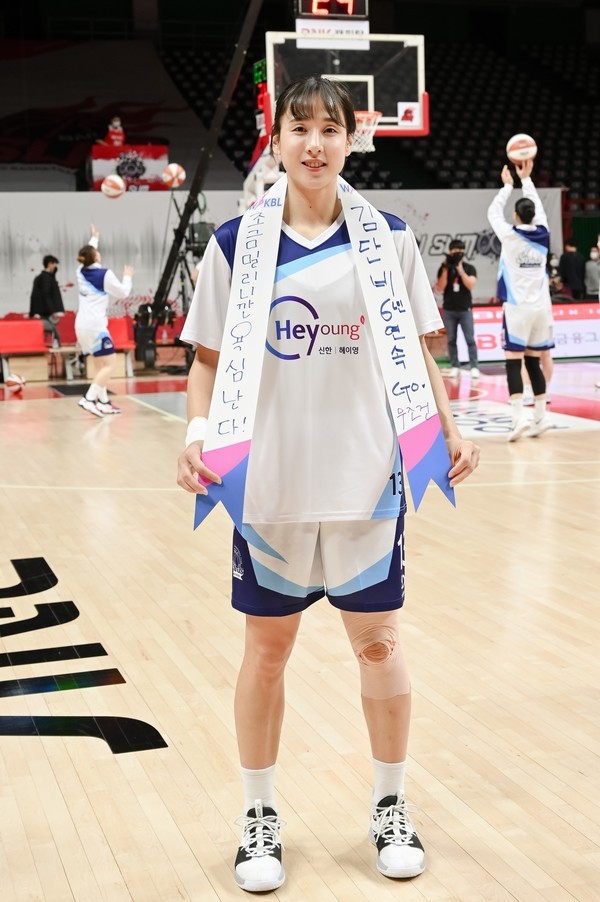 김서현, 2025 올스타전 베스트12 1차 집계 1위 기록, 팬들의 열렬한 지지로 선정 예상