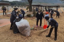 전몰군경미망인회 대전시지부, 대전현충원 환경정화활동 실시