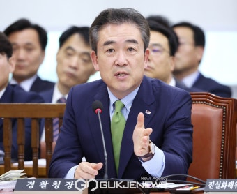 답변하는 윤희근 경찰청장