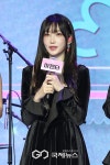 [GJ포토] 인사말 하는 큐더블유이알(QWER) 마젠타