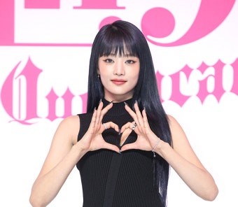 솔로 데뷔 (여자)아이들 민니, 첫 미니 앨범 HER 스케줄 티저 공개