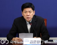 발언하는 김준형 조국혁신당 원내대표