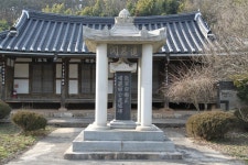 추모재 게시글 보기 < 군산시향토유산 < 문화유적 < 군산 자랑 < 문화관광