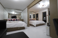 군산 JNK Classic Hotel 2nd Gray 게시글 보기 < 관광호텔 < 숙박 < 음식/숙박/쇼핑 < 문화관광