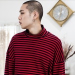 Over The One 오버더원 [Over The One] STRIPE WIDE FIT HALF NECK T (red)