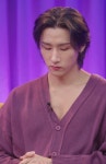 몬스타엑스 아이엠 착용 보라 가디건. 블론드나인 파이핑니트가디건 | GVG 스토어. 전 세계직배송.