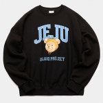 아일랜드 프로젝트(ISLAND PROJECT) MANDARIN BEAR SWEATSHIRT - BLACK | GVG 스토어. 전 세계직배송.
