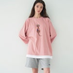 DIMONGS 디몽스 플라워캣 7부 티셔츠 남자 여성 빅사이즈 | GVG STORE Piattaforma moda K-POP. Consegna diretta in tutto il mondo.
