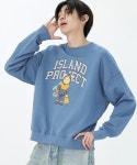 아일랜드 프로젝트(ISLAND PROJECT) DIVER BEAR SWEATSHIRT - DUST BLUE | GVG 스토어. 전 세계직배송.