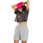 비치스앤크림(BEACHES & CREAM) CROP FITRUNNING CLUB SHORT SLEEVES-CHARCOAL | GVG 스토어. 전 세계직배송.