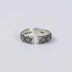 어드레스.669(Address.669) FLORAL COLUMN RING#2 | GVG 스토어. 전 세계직배송.