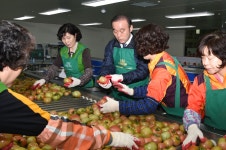 (글보기)최양식 경주시장, 농업미래 이끄는 농업기술센터 시설 현장 방문 | 경주시정뉴스 - 시정소식 >최신기사