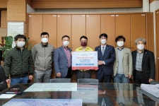 (글보기)㈜영진비앤에스·경주중앙로타리클럽, 어려운 이웃 지원을 위한 마스크 기탁 | 경주시정뉴스 - 시정소식 >최신기사