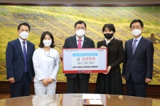 (글보기)경주시립노인전문요양병원, 장학금 1천만원 기탁 | 경주시정뉴스 - 시정소식 >최신기사