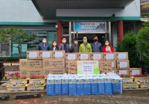 (글보기)성건동 대복유통상사, 사랑의 후원물품 전달 | 경주시정뉴스 - 읍면동소식 >읍면동소식
