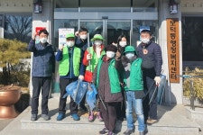 (글보기)보덕동, 설 맞이 상가 및 신평천 일대 환경정비 실시 | 경주시정뉴스 - 읍면동소식 >읍면동소식