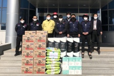 (글보기)전국제조산업노동조합 경주시지부, 천북면에 사랑의 이웃돕기 후원 | 경주시정뉴스 - 시정소식 >최신기사