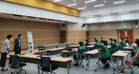 (글보기)경주시 건천읍, 새마을부녀회 회원들과 함께 하는 찾아가는 복지서비스 위한 교육 실시 | 경주시정뉴스 - 시정소식 >최신기사