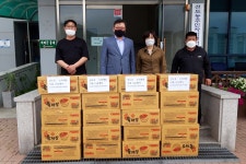 (글보기)(사)한국장애인교통문화협회 경주지회, 선도동 어려운 이웃 위한 라면 기탁 | 경주시정뉴스 - 시정소식 >최신기사