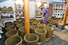 (글보기)Finding the Native Roots of Businesses in Gyeongju | Golden City Gyeongju Gyeongju-si, Gyeongju City, Golden City Gyeongju