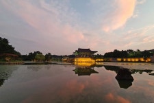 남산 불곡 마애여래좌상 (부처골 감실여래좌상) | 남산권 | 권역별 관광지 | 경주 여행 | 경주문화관광 경주문화관광
