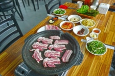내남식육식당 | Home | 음식 | 음식점 | 동아시아 문화도시 2022 경주 동아시아 문화도시 2022 경주