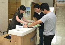 (글보기)경주시청 방문 시, 안내 도우미 이용하세요. | 경주시정뉴스 - 포토뉴스 >포토뉴스