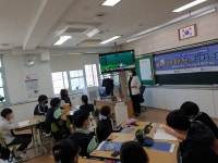 경주시청소년진로교육체험센터 - 2022 청소년 진로교육 맞춤형체험활동 [메타버스에서 구현하는 미래비전체험_ 감포중학교]