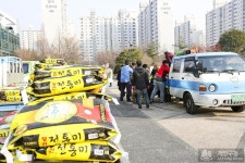 보도자료-온누리감리교회 사랑의 쌀 1,004포 계양구청에 기탁 내용 | 계양구청>정보공개>행정소식