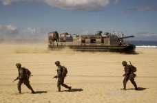 해병닷컴 - 미해군의 LCAC-58