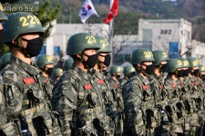 해병닷컴 - 해병대 신병 1287기 빨간명찰수여식