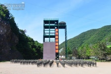 해병닷컴 - 해병대 신병 1305기 1·2교육대 극기주 - 훈련모음