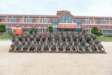 해병닷컴 - 해병대 신병 1284기 5교육대 수료기념 소대별 사진