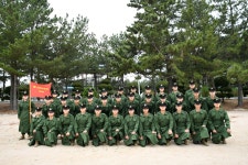 해병닷컴 - 해병대 신병 1279기 1교육대 수료식 소대별 단체사진