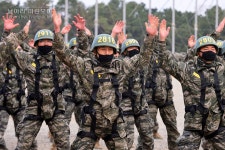 해병닷컴 - 해병대 신병 1287기 2교육대 극기주 각개전투훈련
