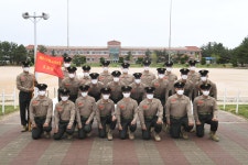해병닷컴 - 해병대 신병 1279기 2교육대 수료식 소대별 단체사진