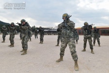 해병닷컴 - 해병대 신병 1287기 1교육대 극기주 각개전투훈련