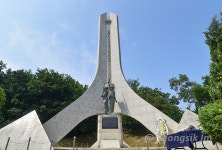 해병닷컴 - 해병대 군산장항이리지구전투 전적비
