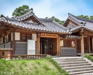 기획 전시 - 강릉에서 펼쳐지는 팔도 방언의 말맛  강릉 순회전시 개최 국립한글박물관 한박웃음