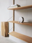 FRAMA 프라마 Shelf Library H1852 wall oiled oak FR8052 | 벽선반 - 해브어 FRAMA 프라마 Shelf Library H1852 wall oiled oak FR8052