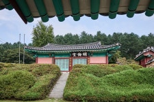 문화재이미지 | 문화재자료 102호_화천향교_측면 문화재자료 102호_화천향교_측면